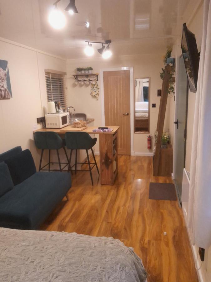 The Cabin, Stronua. A Beautiful 1 Bedroom Cabin. Форт Аугустус Экстерьер фото